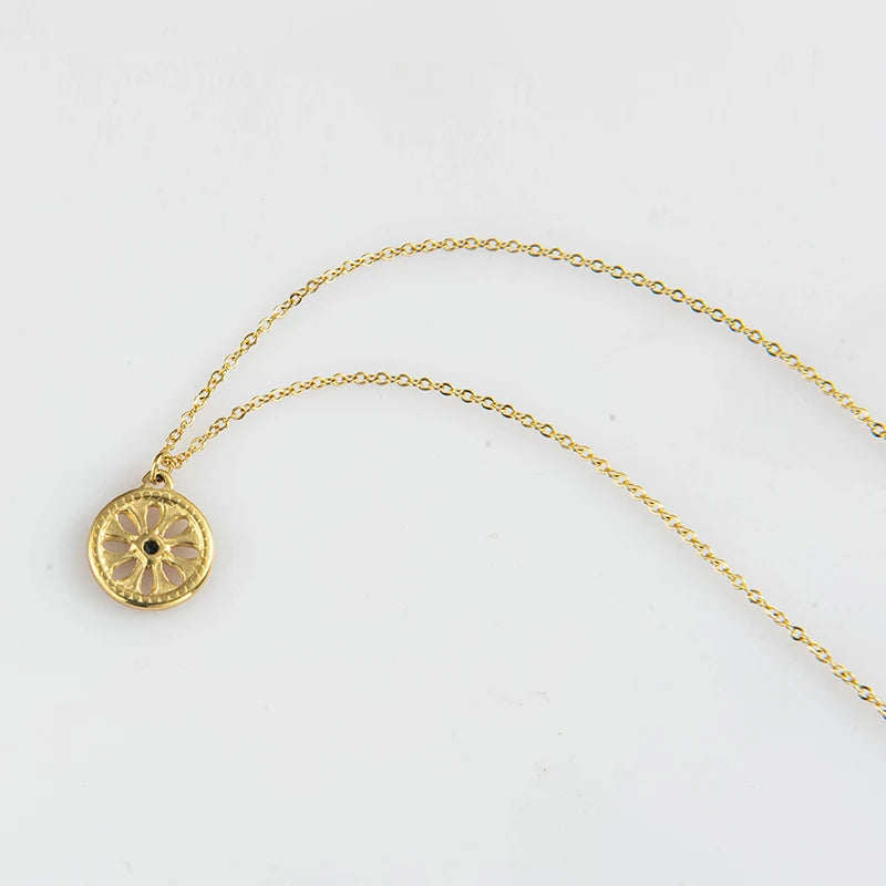 Round Pendant Necklace