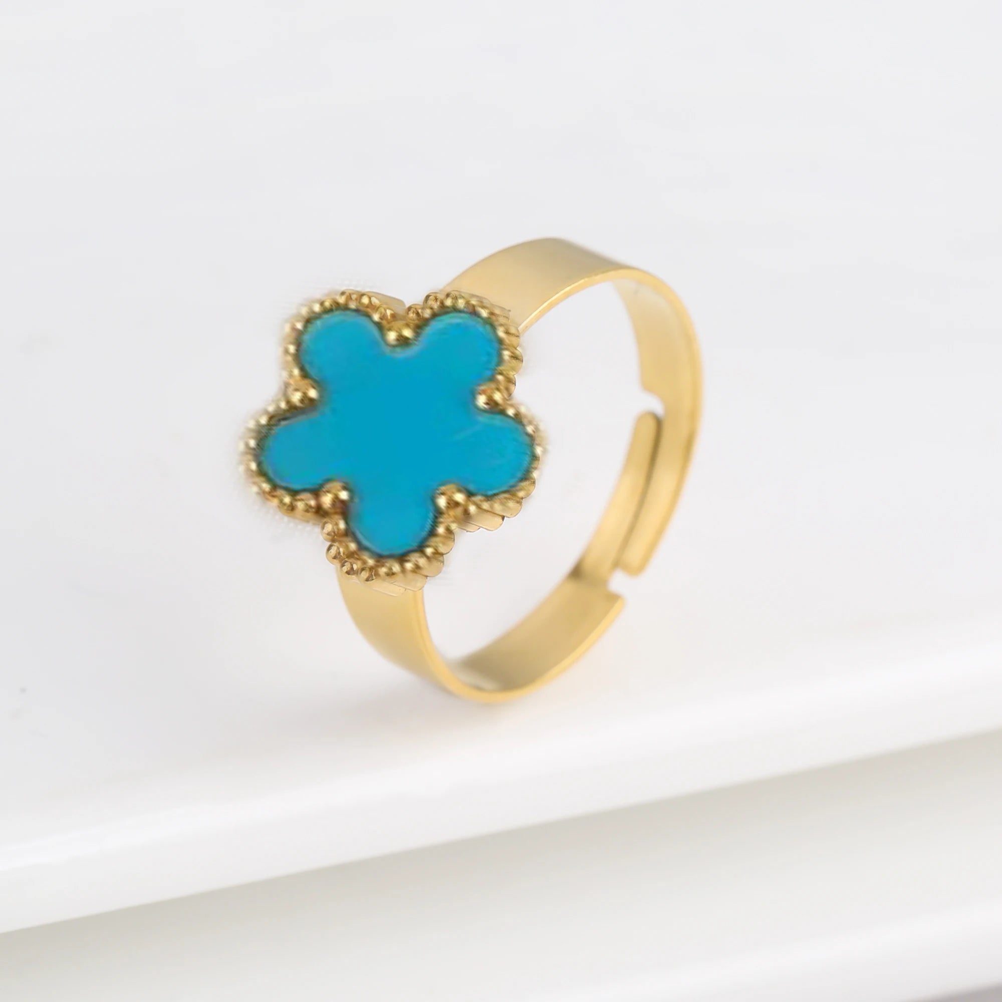 Five Leaf Flower Ring
