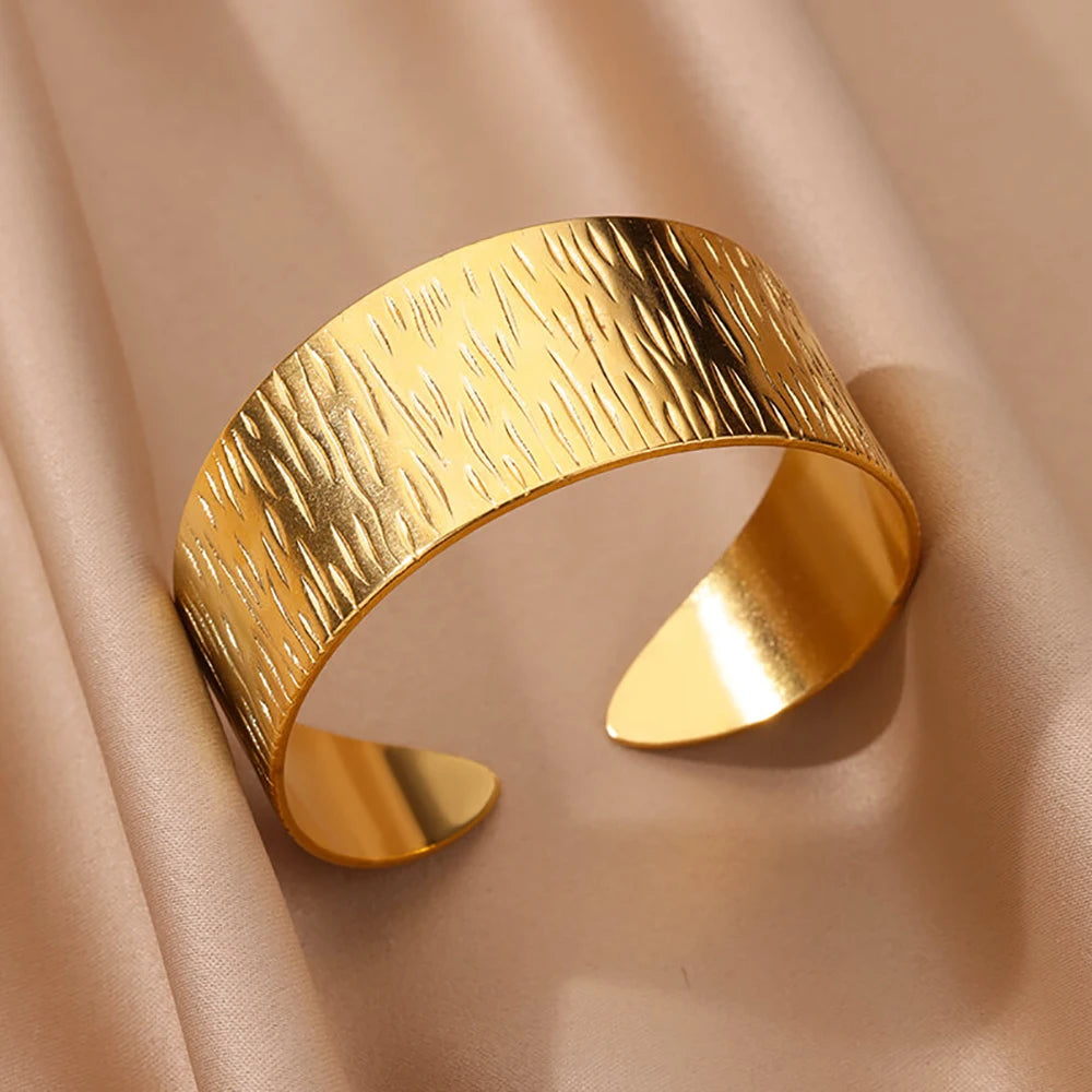 Vintage wedding bracelets
