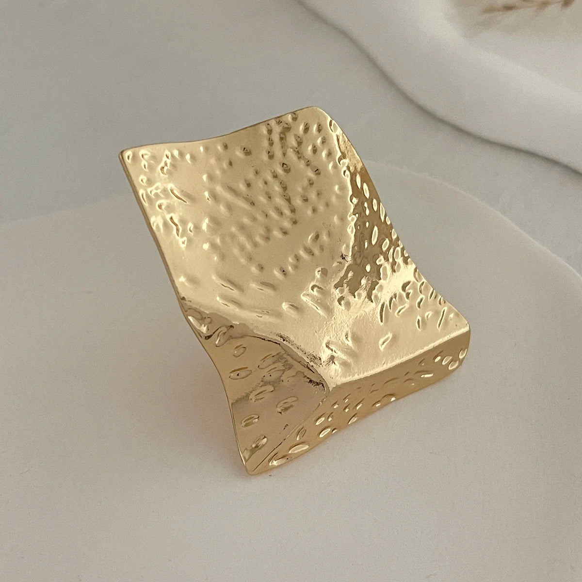 flashy gold plated rings
