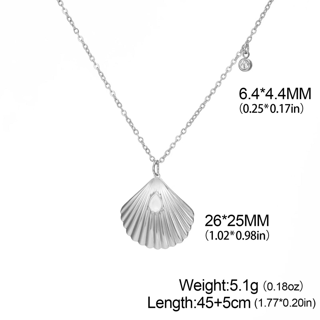 Teamer Shell Necklace